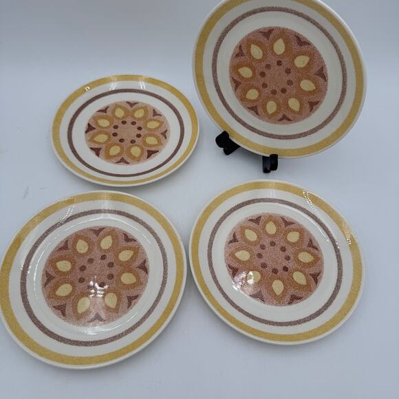 Set/4 Vtg "Yellow Star" Bread & Butter Plates by Taylor Smith Taylor (TST) 6.5" - Picture 5 of 12